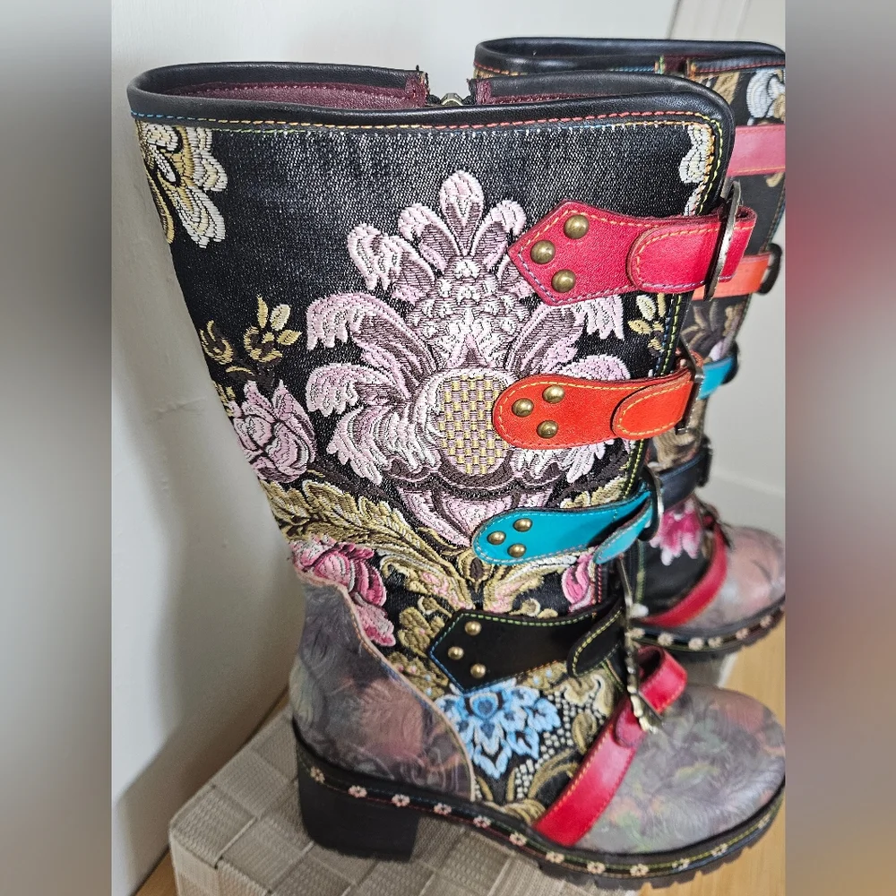 NIB!  L' ARTISTE BY SPRING STEP Floral Heeled Boots, Women's Size 7.5-8 M/ EU 38 - Picture 6 of 12